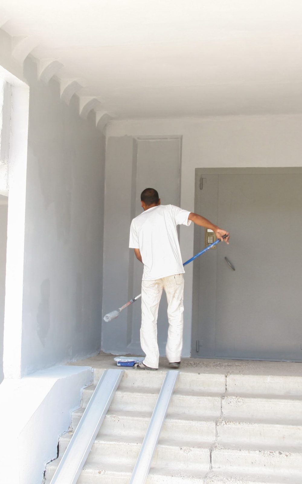 Hire a general contractor in Kissimmee FL